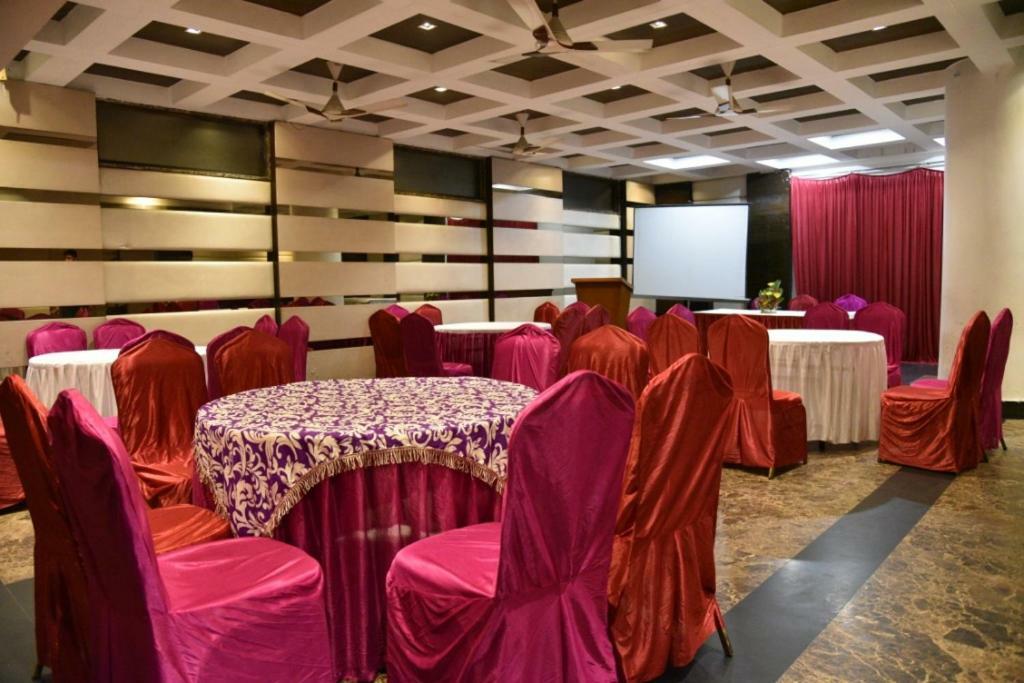Hotel Landmark Gwalior Exterior foto